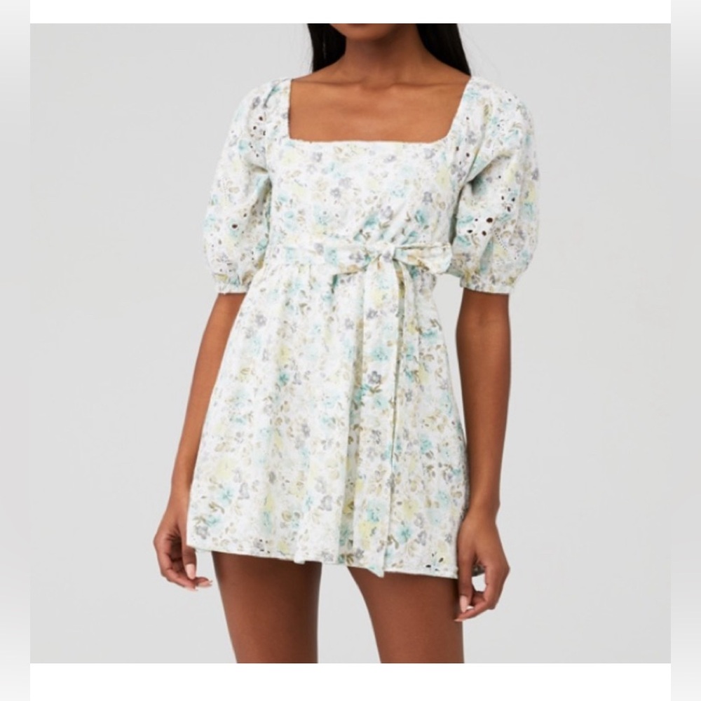 Revolve Minkpink Irwin Mini Dress w Puff Sleeves Size L